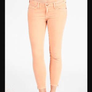 Model wearing Slaydiva Women Trim Flared Denim Shorts in size 26, featuring front and back pockets with button and zipper closure, set against a plain white background.